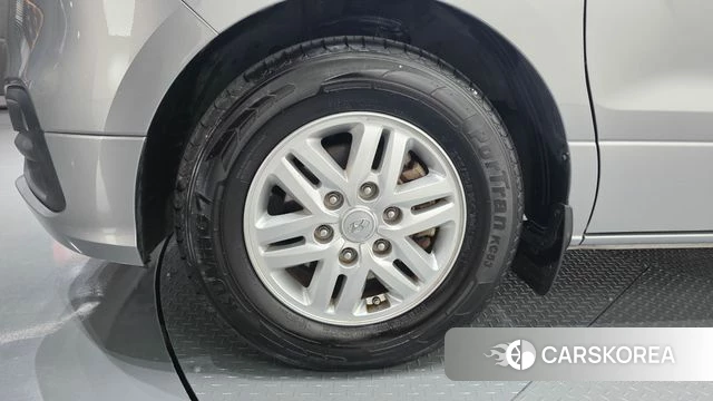 Hyundai The New Grand Starex id 3872917 из Кореи 14