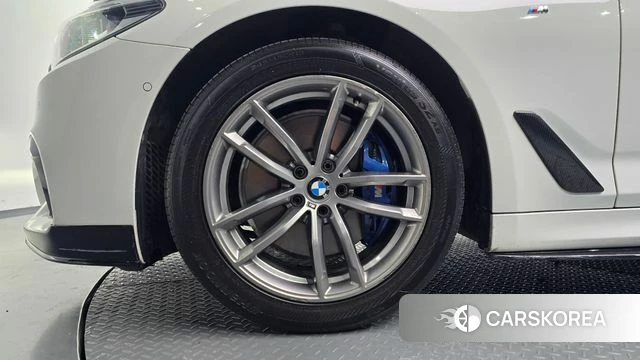 BMW 5 Series (G30) id 4684534 из Кореи 24