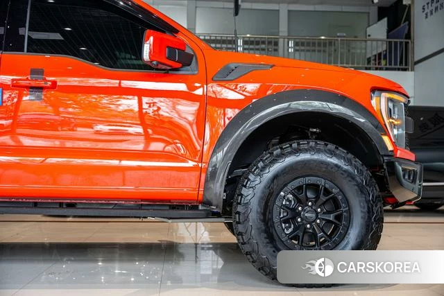 Ford F-150 id 4374595 из Китая 12
