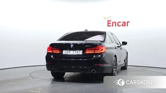 BMW 5 Series (G30) id 3598903 из Кореи 14