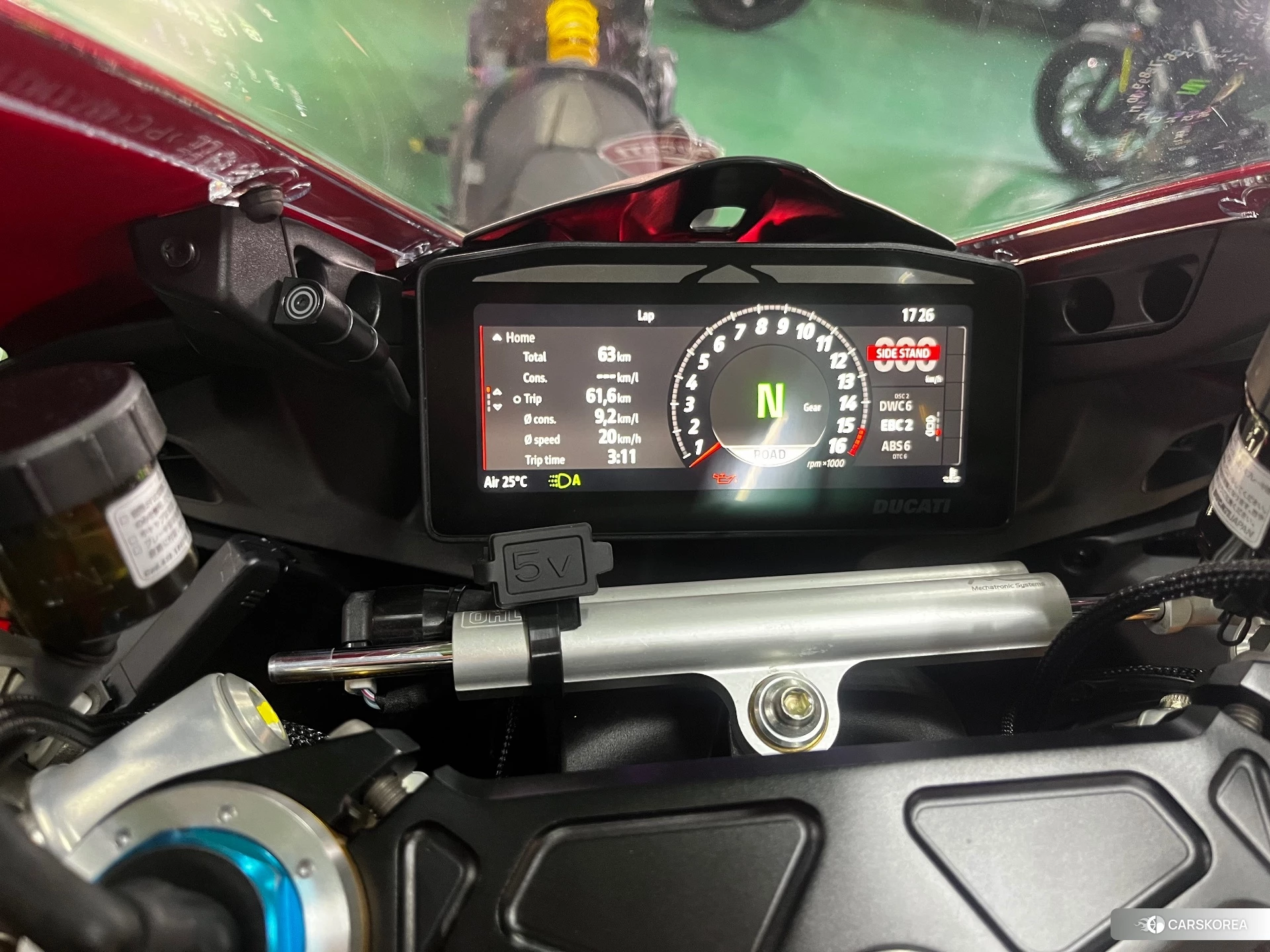 Проданный Ducati PANIGALE V4 S 2025 из Японии, фото 3
