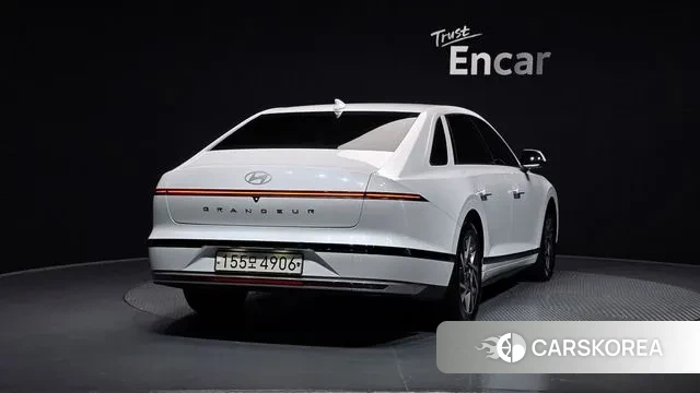 Hyundai Grandeur (GN7) id 3190470 из Кореи 14