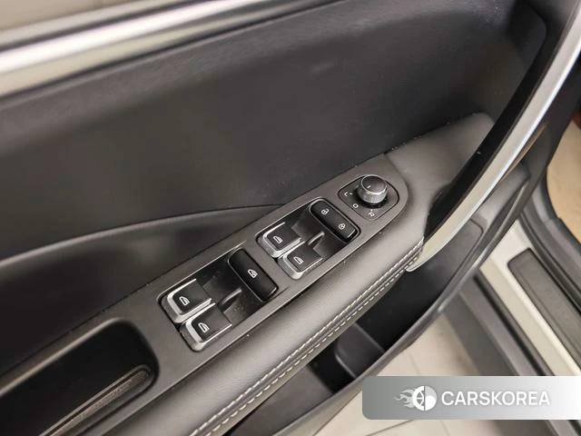 Geely Automobile Binyue id 4220067 из Китая 29