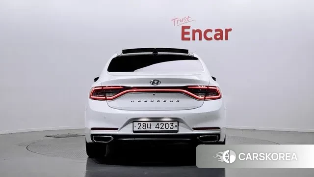 Hyundai Grandeur IG id 2522967 из Кореи 14