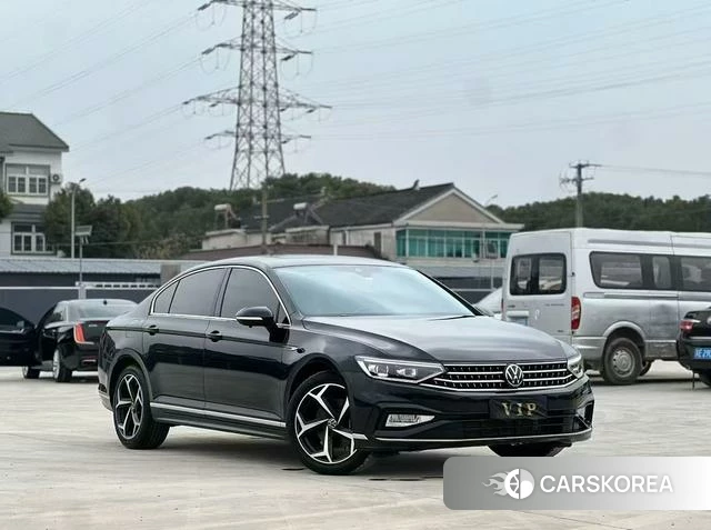 Volkswagen Magotan 2023 Черный из Китая, фото 4