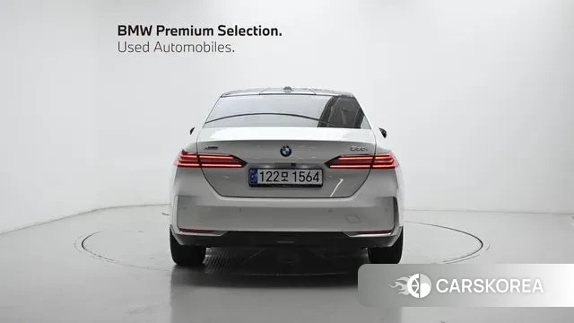 BMW 5 Series (G60) id 2993177 из Кореи 14