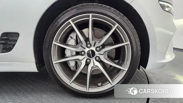 Genesis The New G70 id 3619738 из Кореи 14