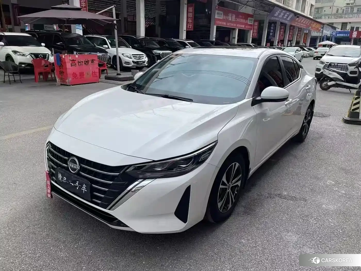 Nissan Sylphy 2024 Белый из Китая, фото 4
