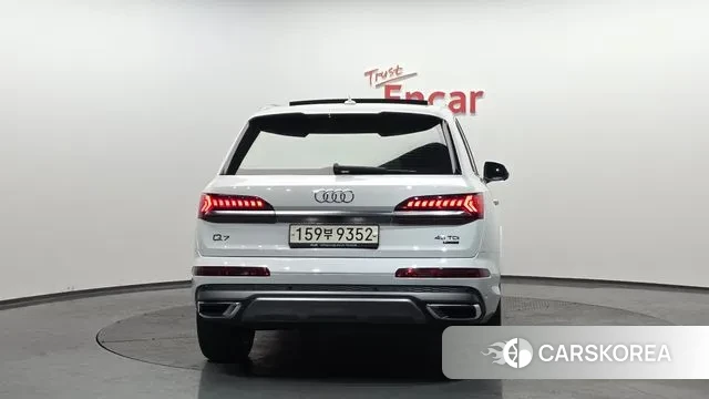 Audi Q7 (4M) id 3691414 из Кореи 14