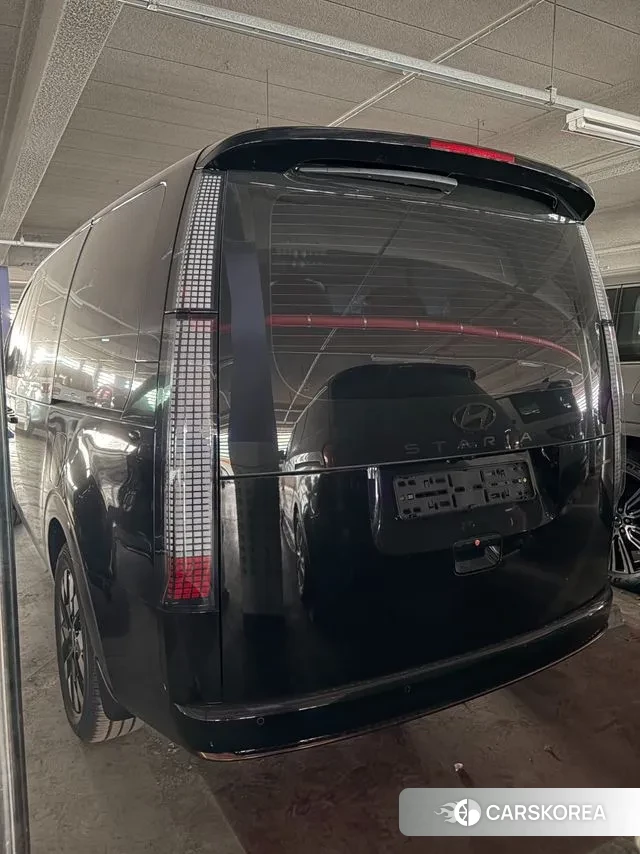 Hyundai Staria 2025 Черный из Кореи, фото 4