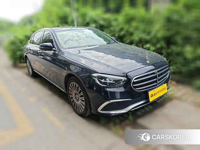 Mercedes-Benz E-class 2022 Черный из Китая, фото 4