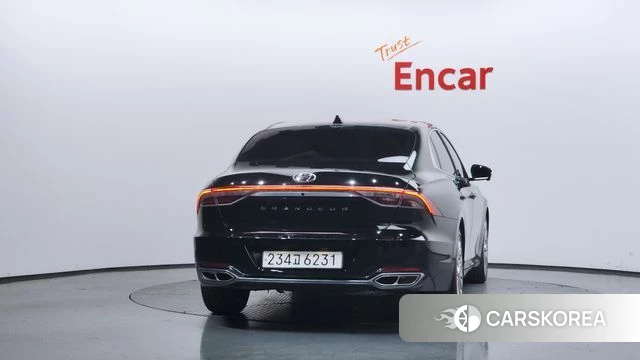 Hyundai The New Grandeur IG id 4433551 из Кореи 31