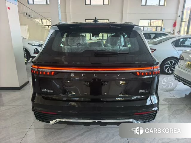Geely Automobile Xingyue L 2026 Черный из Китая, фото 4