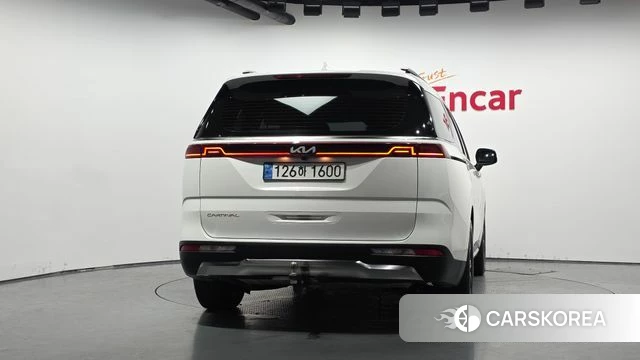 Kia Carnival 4th generation id 4646590 из Кореи 24