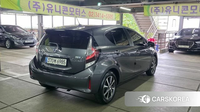 Toyota Prius C id 4746165 из Кореи 14