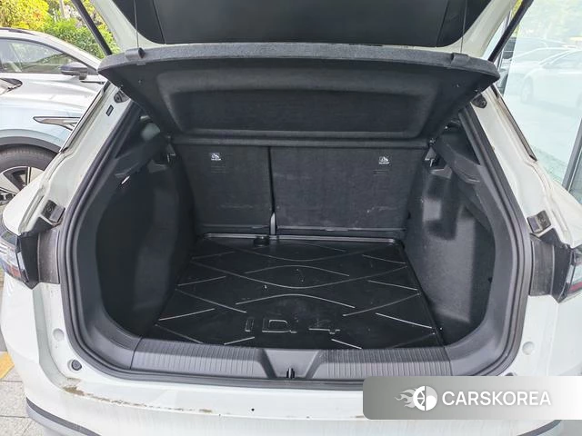 Volkswagen ID.4 X 2024 Белый из Китая, фото 4