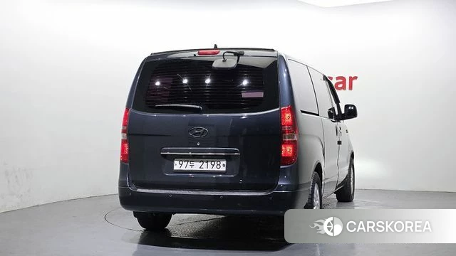 Hyundai The New Grand Starex id 3867437 из Кореи 14