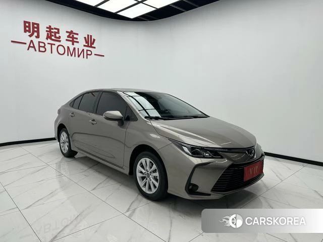 Toyota Corolla id 4313649 из Китая 11