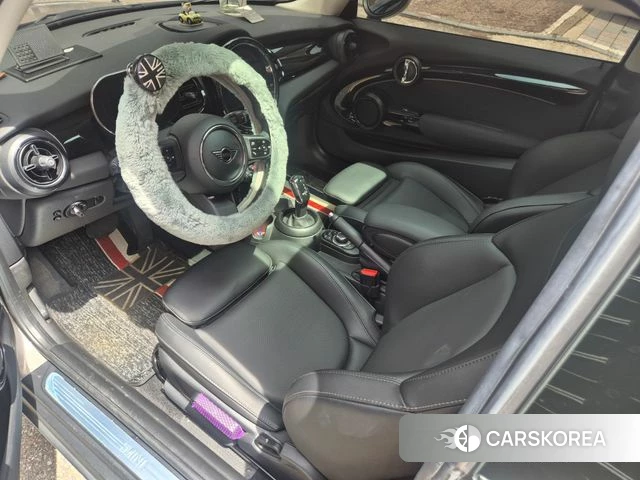 Mini Cooper 2022 Коричневый из Кореи, фото 4
