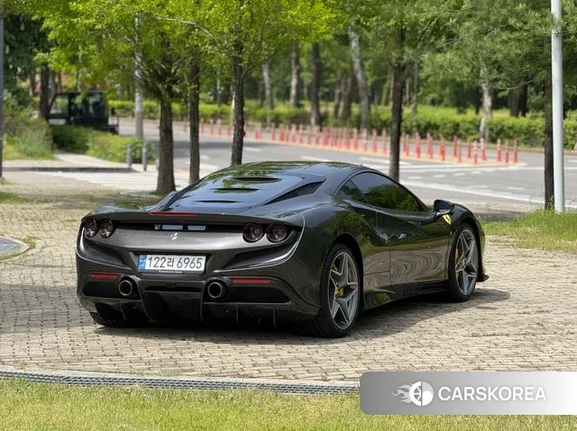 Ferrari F8 Tributo id 3027584 из Кореи 14