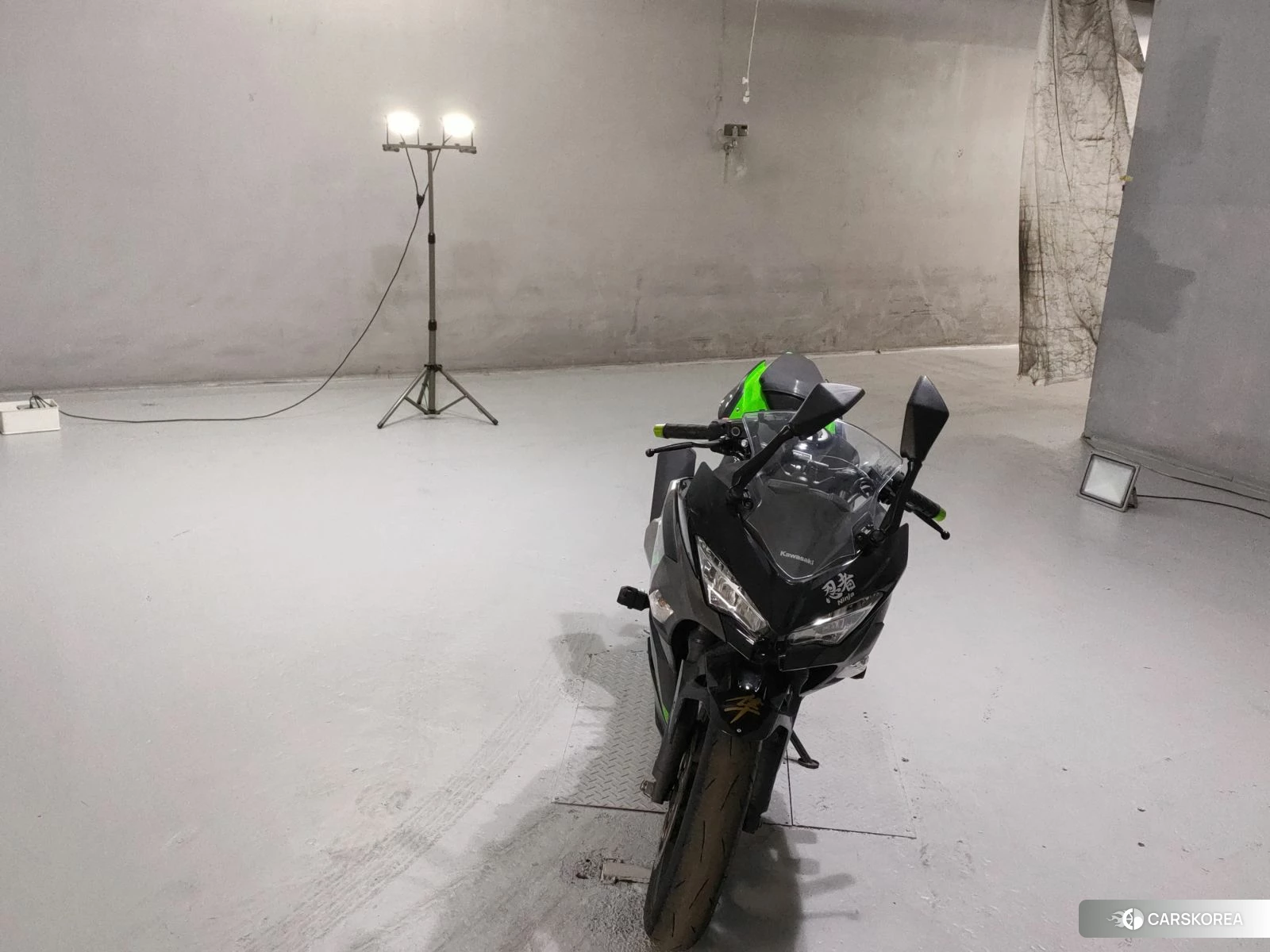 Kawasaki NINJA 400 2019 из Японии, фото 4