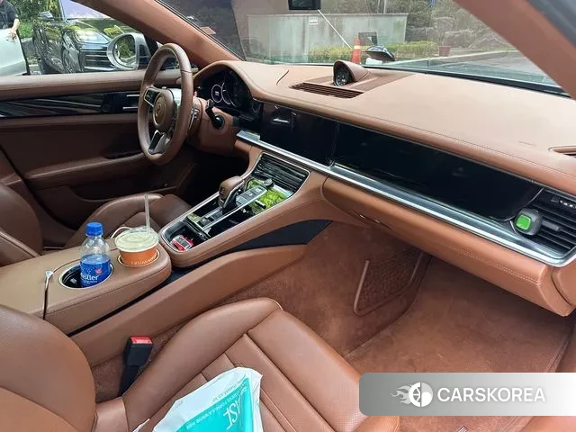 Porsche Panamera (971) 2018 Серебряный из Кореи, фото 4