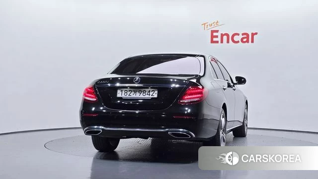 Mercedes-Benz E-Class W213 id 4770232 из Кореи 28