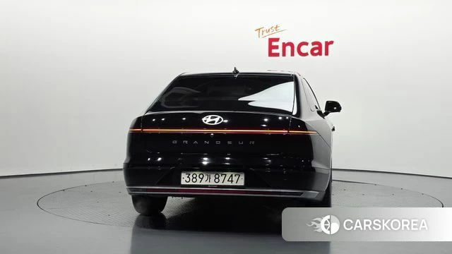 Hyundai Grandeur (GN7) id 3953053 из Кореи 14