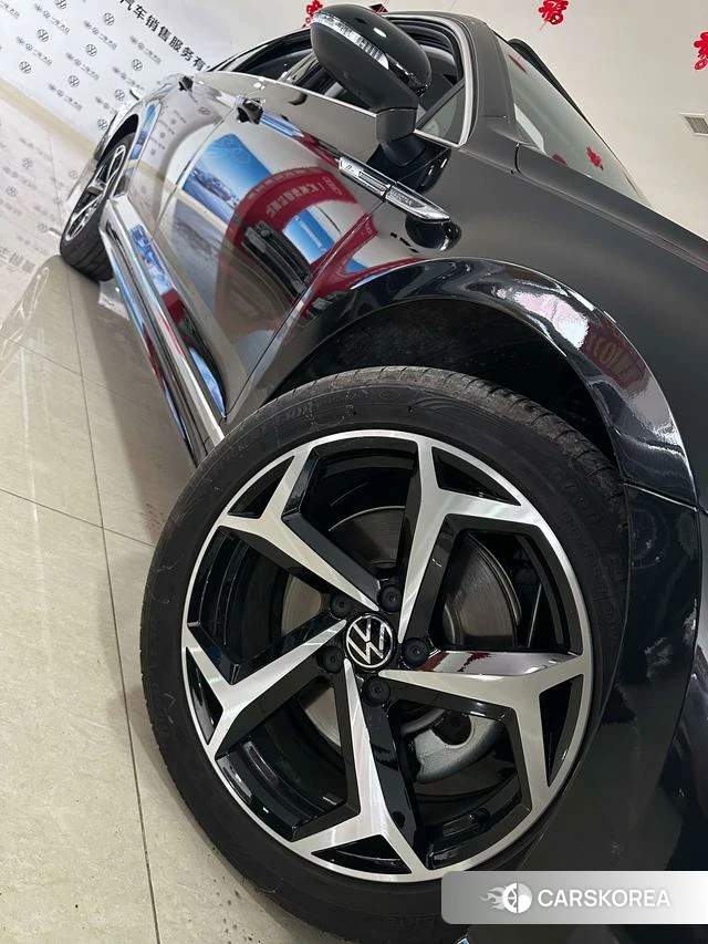 Volkswagen Magotan id 4258573 из Китая 28