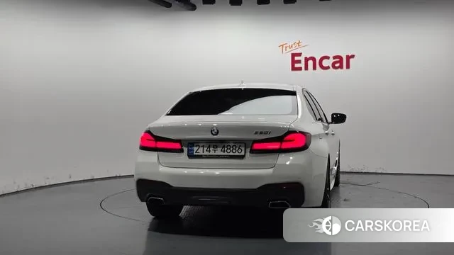 BMW 5 Series (G30) id 3012402 из Кореи 14