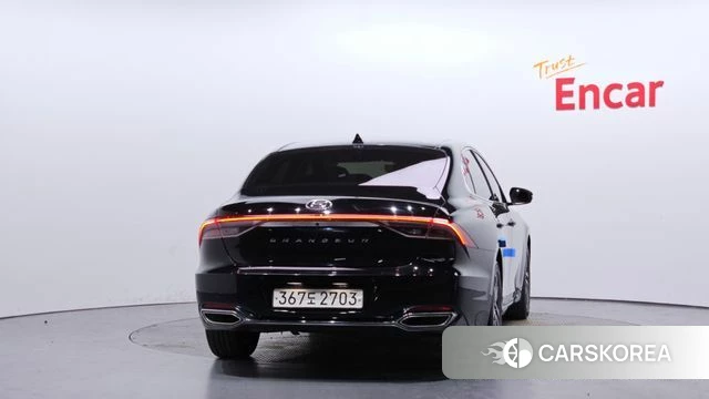 Hyundai The New Grandeur IG id 4180036 из Кореи 14