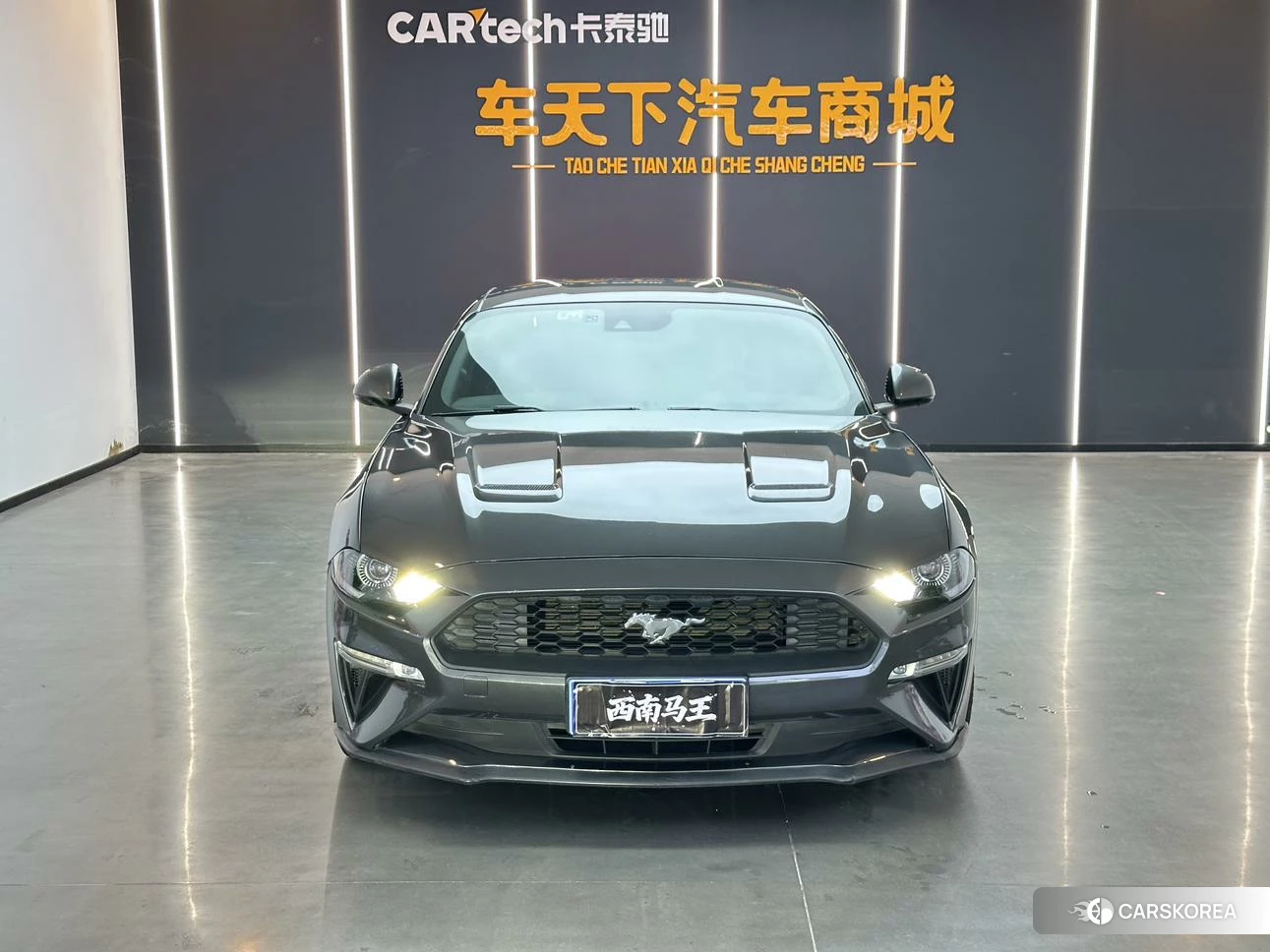 Ford Mustang 2020 Темно-серый из Китая, фото 4