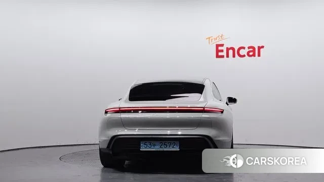 Porsche Taycan id 3488575 из Кореи 14