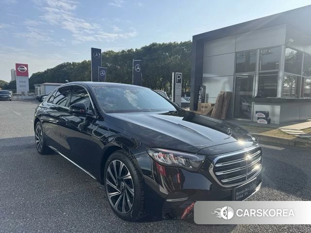 Mercedes-Benz E-class id 3908219 из Китая 6