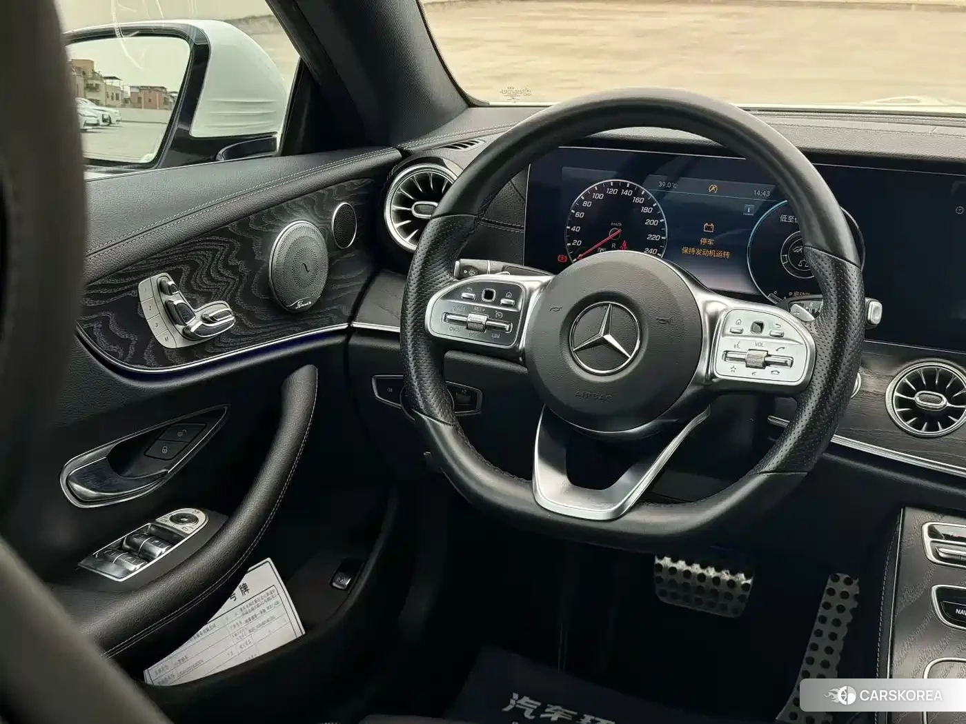 Mercedes-Benz E-Class 2018 Белый из Китая, фото 4