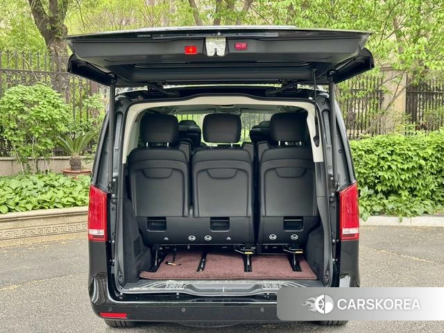 Mercedes-Benz V-class id 4387339 из Китая 34