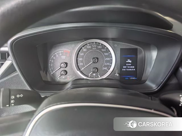 Toyota Corolla id 4353473 из Китая 10