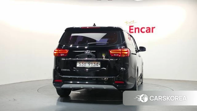 Kia The New Carnival id 4286205 из Кореи 26