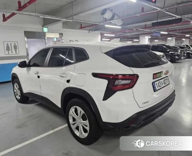 Chevrolet (GM Daewoo) Trax Crossover 2024 Белый из Кореи, фото 4