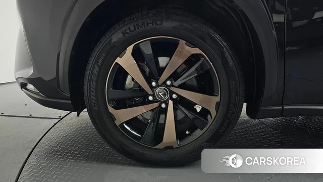 Lexus NX300h id 4574227 из Кореи 29