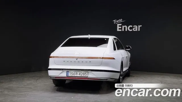 Hyundai Grandeur Hybrid (GN7) id 2879068 из Кореи 14