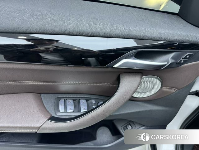 BMW X1 id 4278511 из Китая 18