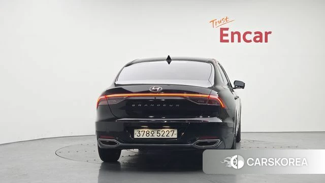 Hyundai The New Grandeur IG id 3916233 из Кореи 14