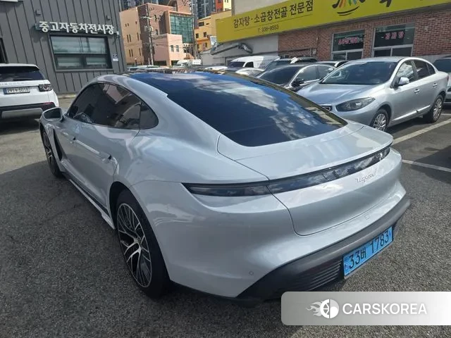 Porsche Taycan id 3716307 из Кореи 14