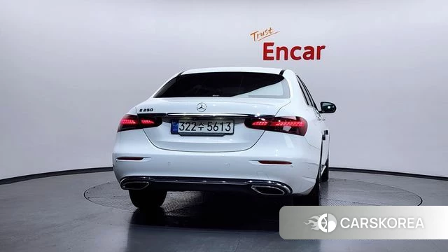 Mercedes-Benz E-Class W213 id 3872279 из Кореи 14