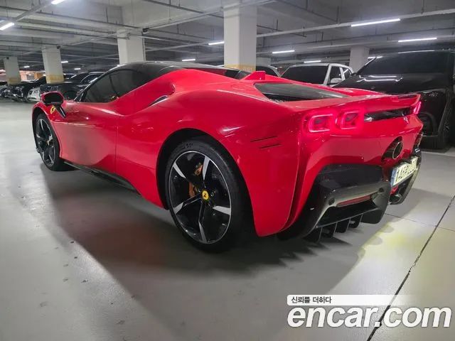 Ferrari SF90 Spider 2022 Золотой из Кореи, фото 4