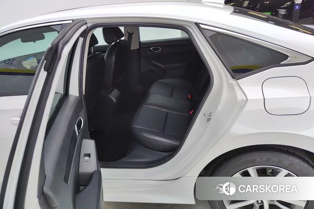 Honda Civic id 3840624 из Китая 11