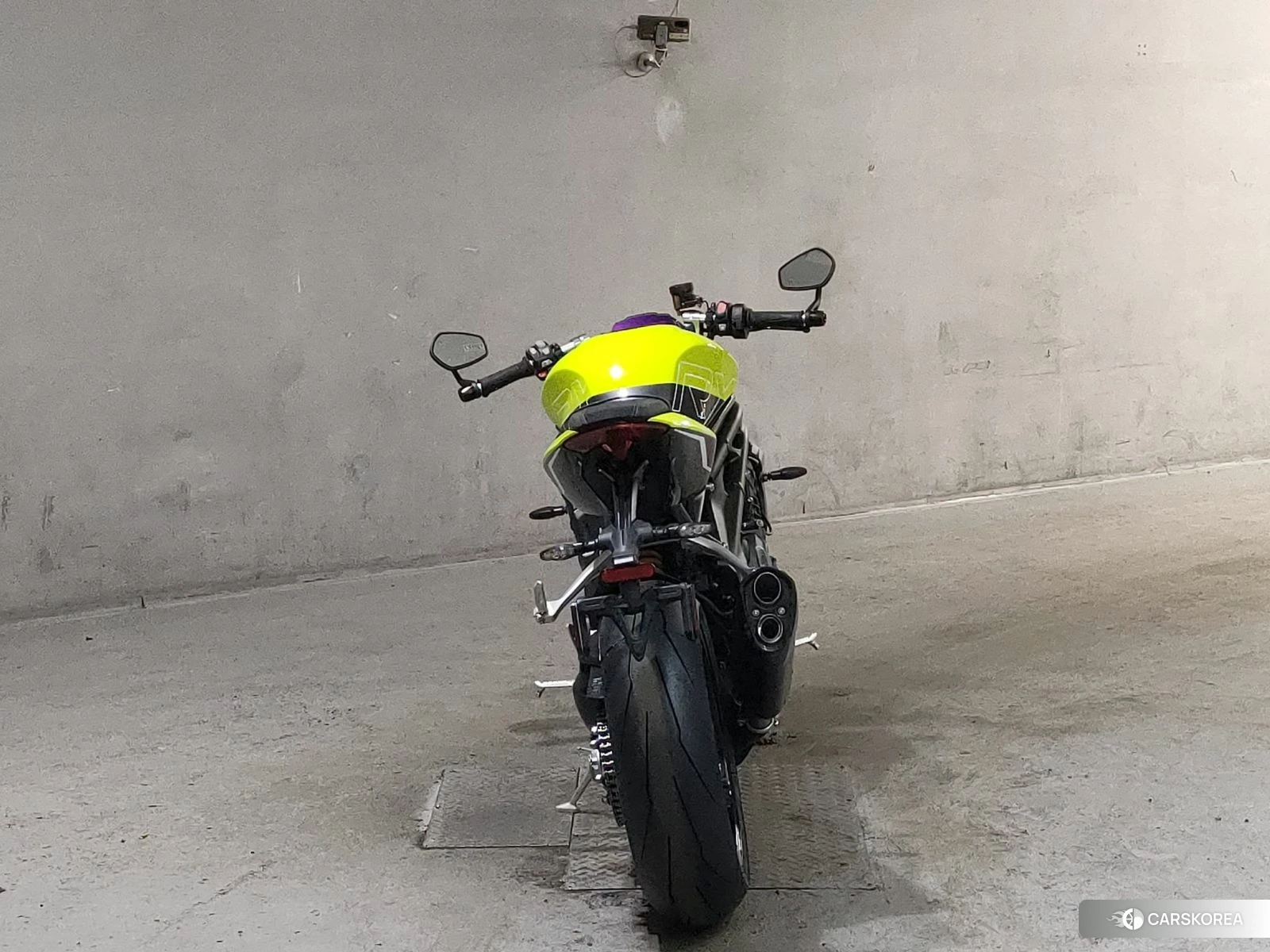Проданный Triumph SPEED TRIPLE RX 2026 из Японии, фото 2