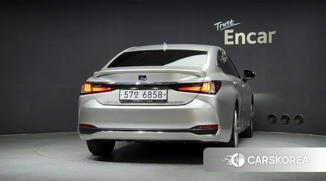 Lexus ES300h 7th generation id 4435512 из Кореи 14