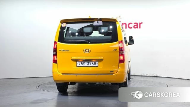 Hyundai The New Grand Starex id 4324684 из Кореи 27